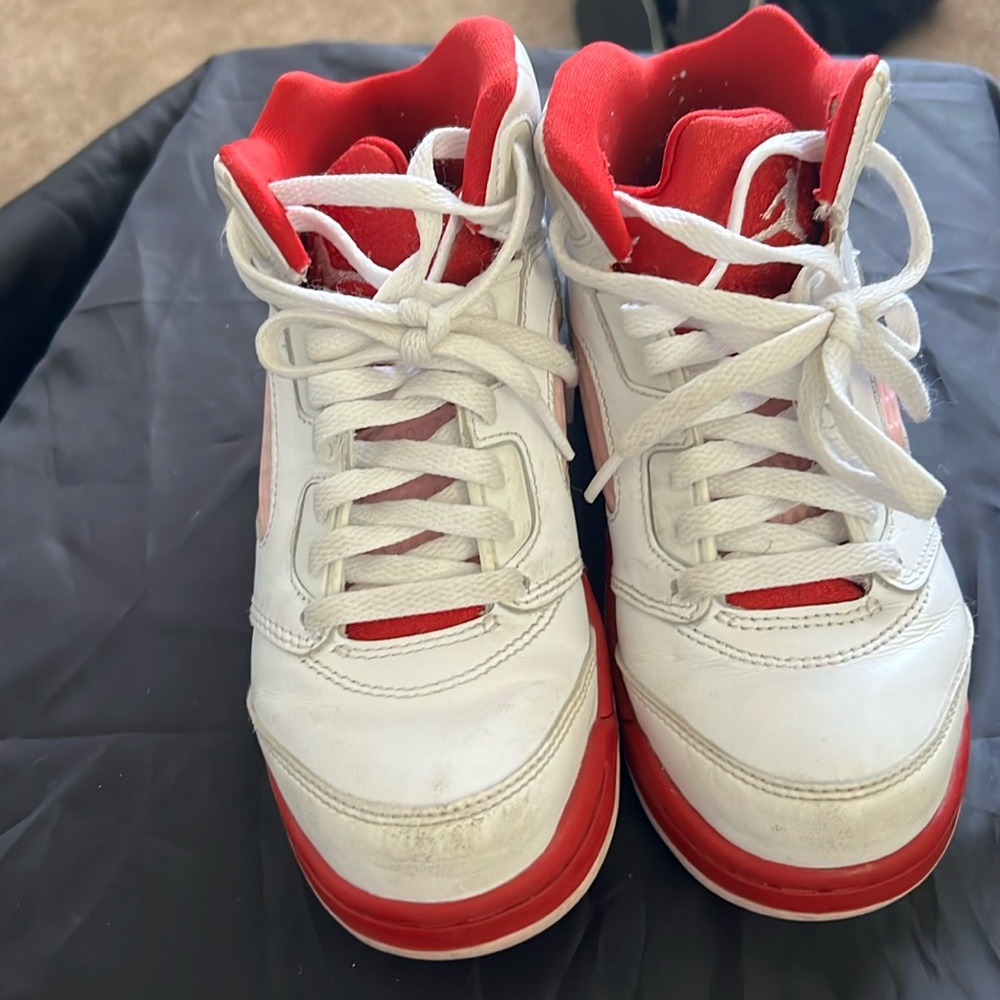 Used Girl Air Jordan’s